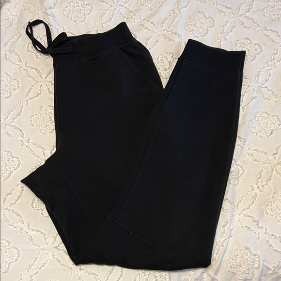 Men’s Lululemon Black Joggers-XS - Picture 1 of 3
